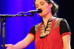 Las Migas - photos (c) Glyn Phillips