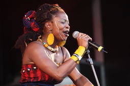 © DP of worldmusic.co.uk