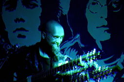 Ash Mandrake at Tower of Song - Photo İGlyn Phillips